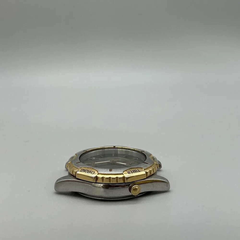 Seiko Men Watch 32mm Black Dial Two Tone Alarm Chrono 8V20 For Parts Not Running